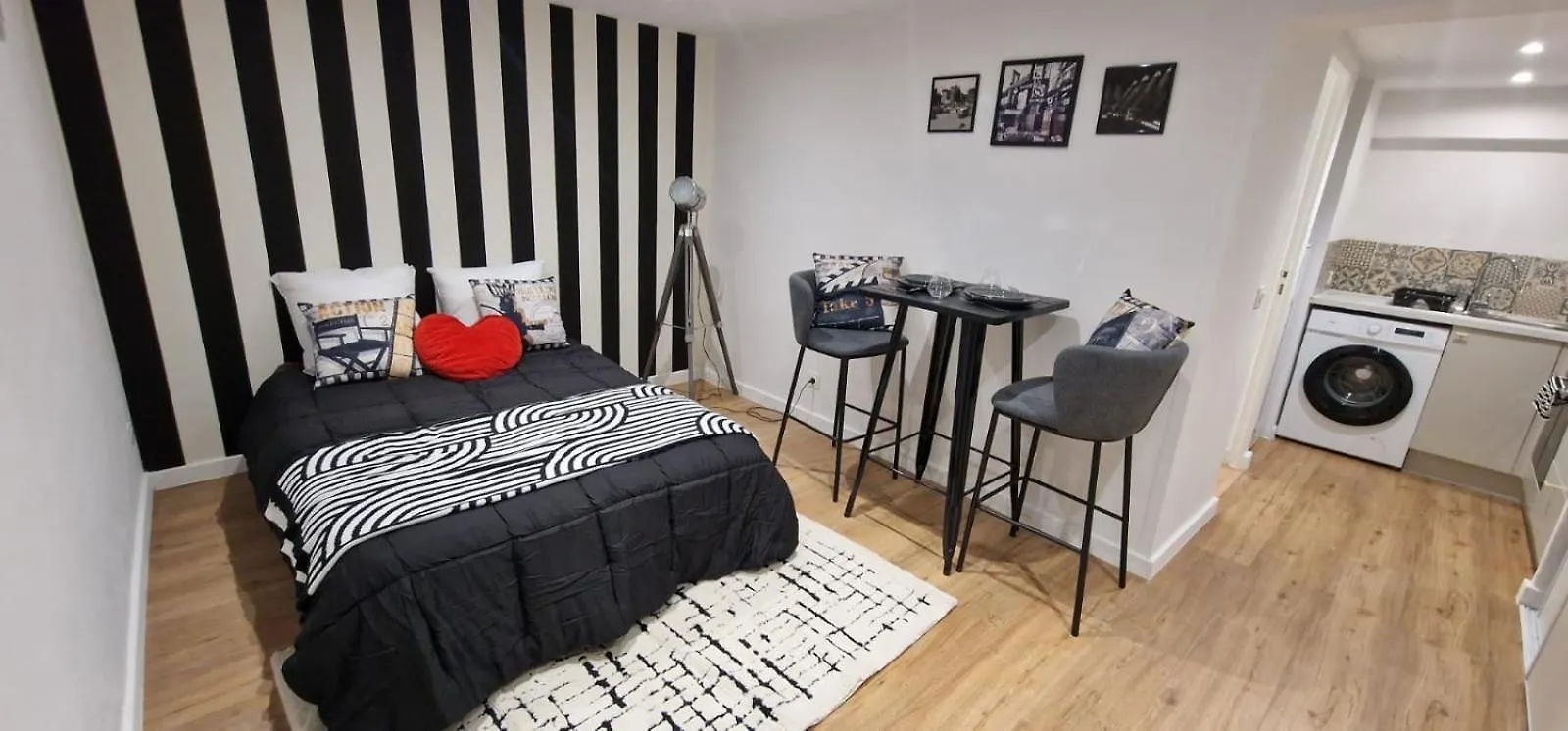 Ferienwohnung Cine Chic Sous La Promenade Nizza Frankreich